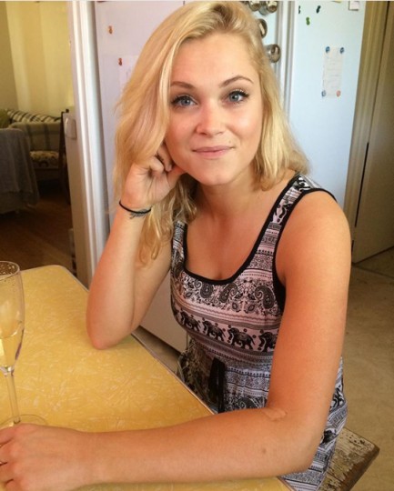 Eliza Taylor Fotoğrafları 27