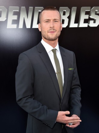 Glen Powell Fotoğrafı