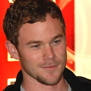 Aaron Ashmore Fotoğrafları 2