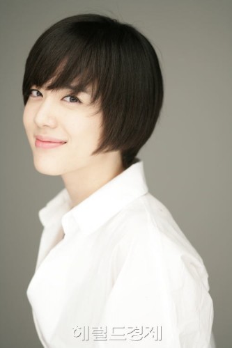 Yang Jin-Sung Fotoğrafı