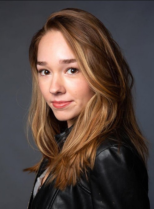 Holly Taylor Fotoğrafları 1