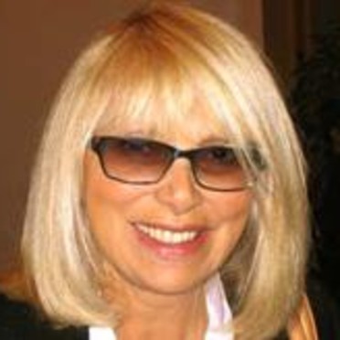 Mireille Darc Fotoğrafları 11