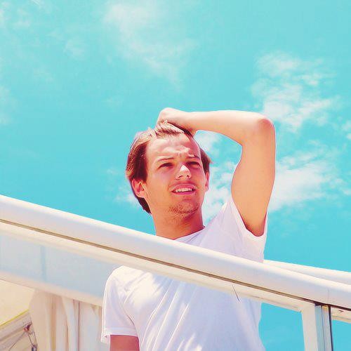 Louis Tomlinson Fotoğrafı