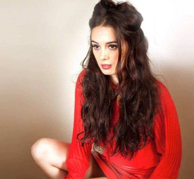 Evelyn Sharma Fotoğrafı