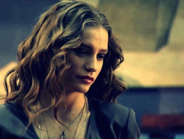 Serenay Sarıkaya Fotoğrafı