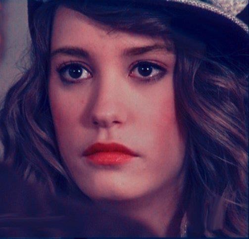 Serenay Sarıkaya Fotoğrafı