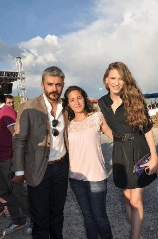 Serenay Sarıkaya Fotoğrafı