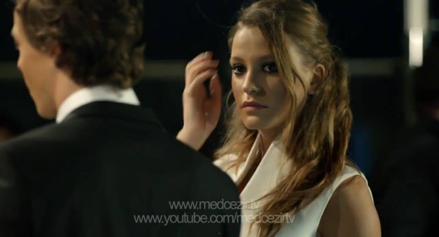 Serenay Sarıkaya Fotoğrafı