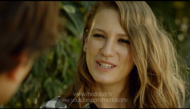 Serenay Sarıkaya Fotoğrafı