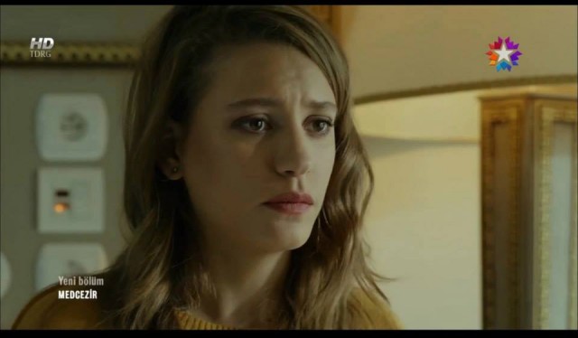 Serenay Sarıkaya Fotoğrafı