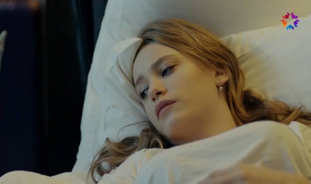 Serenay Sarıkaya Fotoğrafı