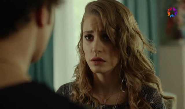 Serenay Sarıkaya Fotoğrafı