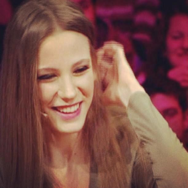 Serenay Sarıkaya Fotoğrafı