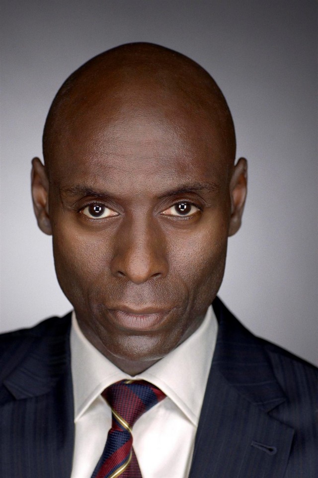 Lance Reddick Fotoğrafları 3