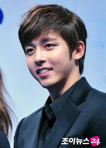 Shin Min-chul Fotoğrafı