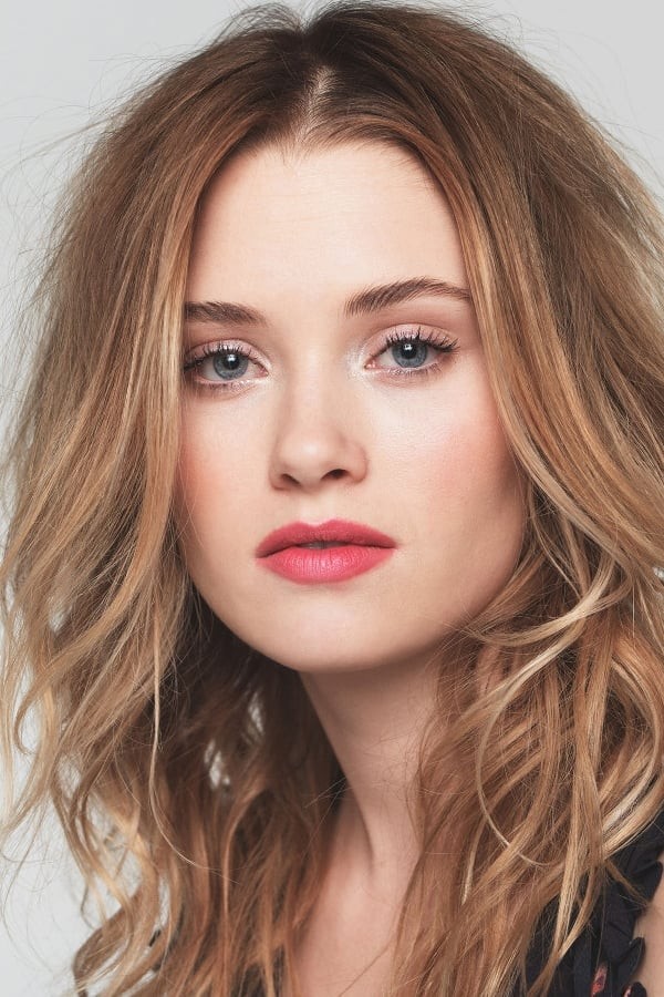 Virginia Gardner Fotoğrafı