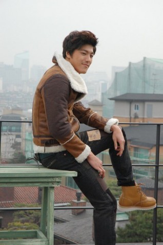 Lee Jae-Yoon Fotoğrafı