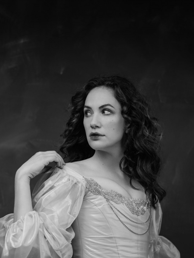 Kate Siegel fotoğrafı