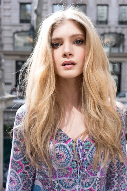 Elena Kampouris Fotoğrafı