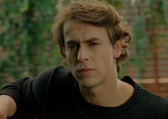 Metin Akdülger Fotoğrafları 1