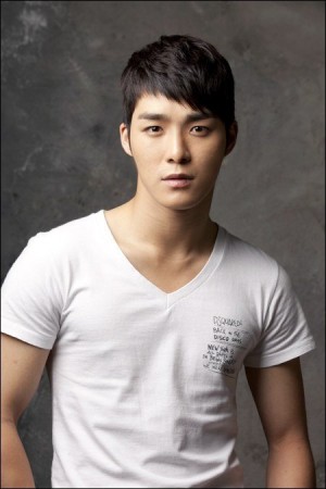 Seo Ha-Jun Fotoğrafları 12