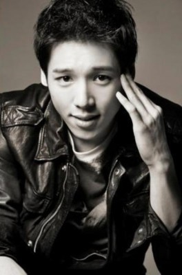 Lee Jung-Joon Fotoğrafı