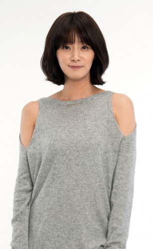 Yum Ji-young Fotoğrafı