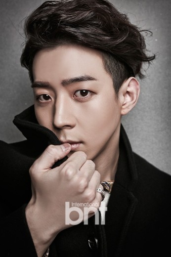 Park Yoo-Hwan Fotoğrafı