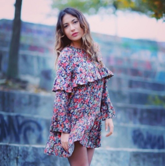 Esra İnal Fotoğrafı