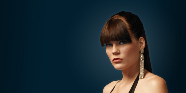 Emma Greenwell Fotoğrafı