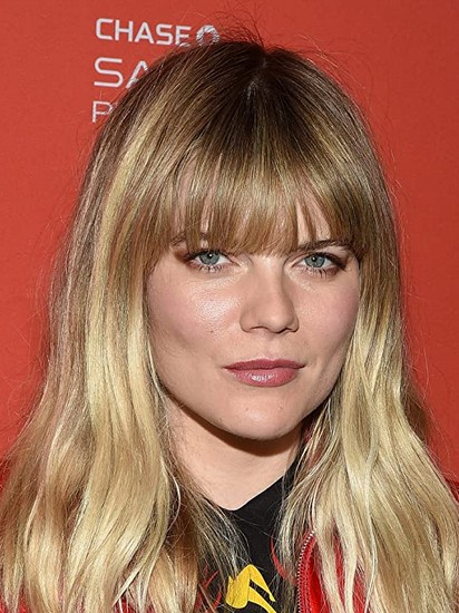 Emma Greenwell Fotoğrafları 12