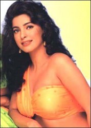 Juhi Chawla Fotoğrafı