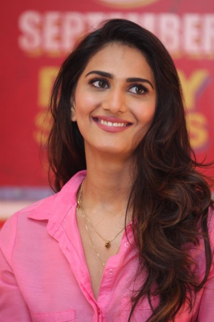 Vaani Kapoor Fotoğrafları 1