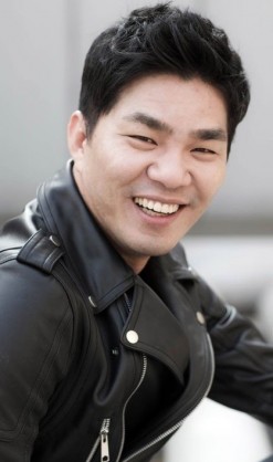 Choi Min-chul Fotoğrafları 1