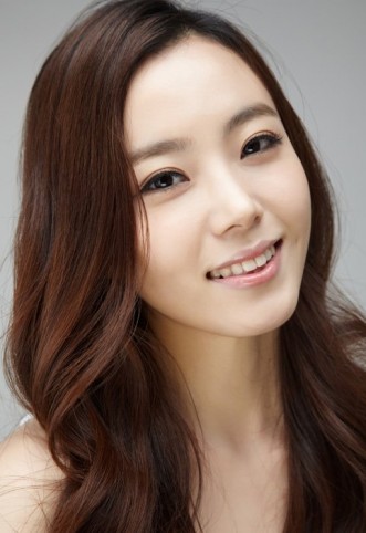 Kwon Yu-jin Fotoğrafı