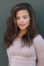 Sarah Jeffery Fotoğrafları 1