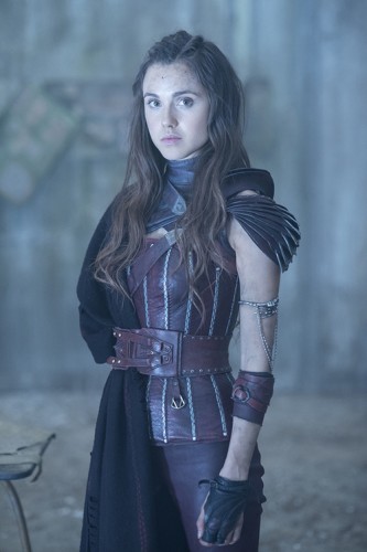 Poppy Drayton Fotoğrafları 5