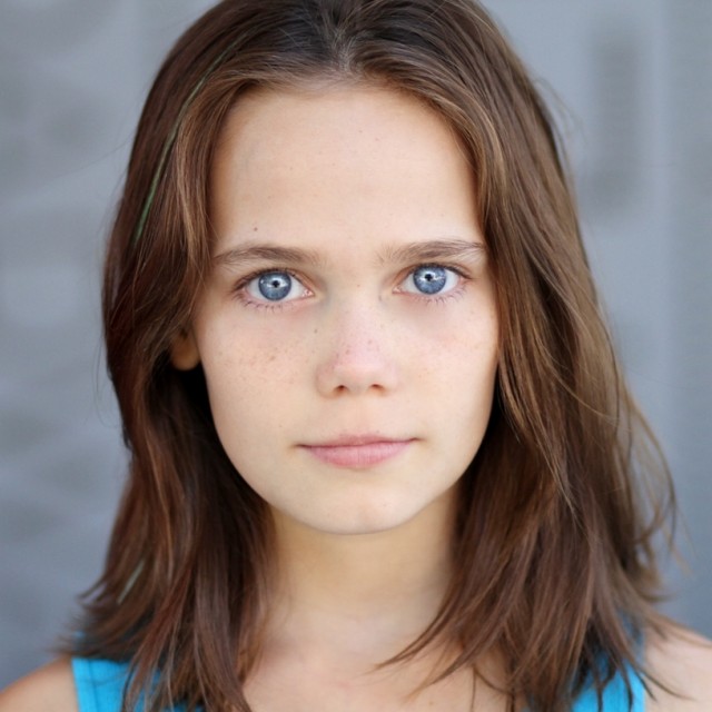 Oona Laurence Fotoğrafları 11