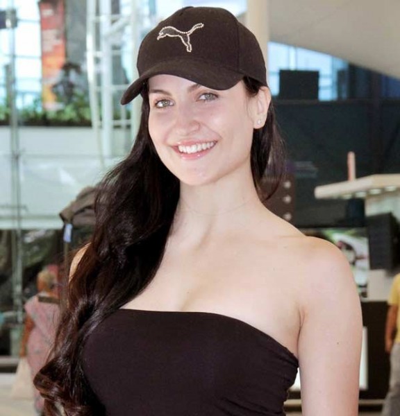 Elli  Avram Fotoğrafı