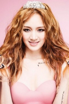 Meng Jia Fotoğrafları 5