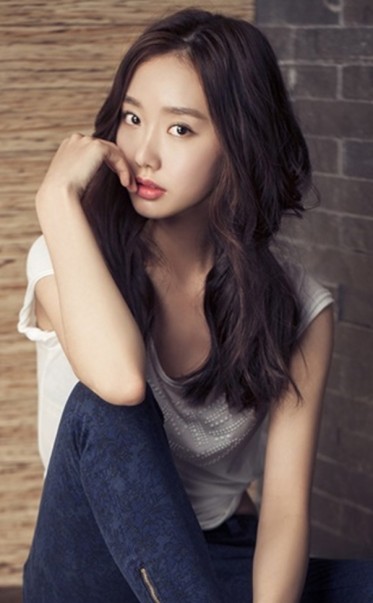Shim Ji-won Fotoğrafı