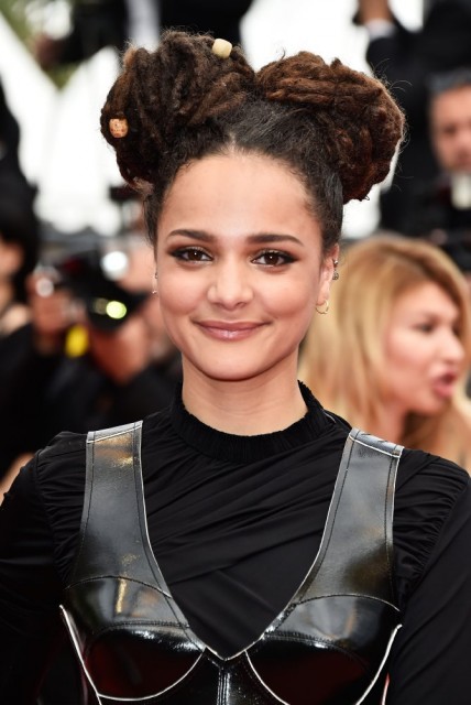 Sasha Lane Fotoğrafları 4