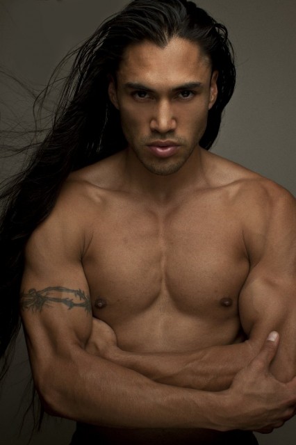 Martin Sensmeier Fotoğrafları 11