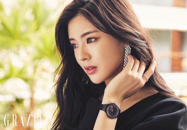 Lee Sun-bin Fotoğrafları 13