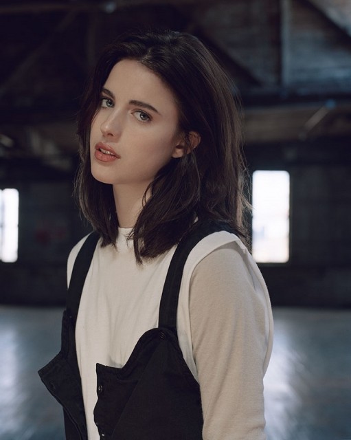 Margaret Qualley Fotoğrafları 26