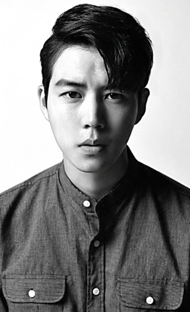 Shin Ji-hoon Fotoğrafı