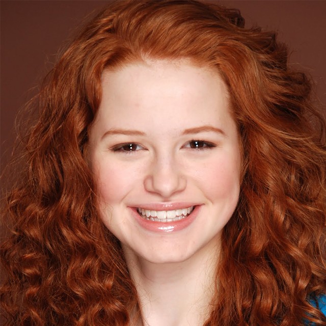 Madelaine  Petsch Fotoğrafı