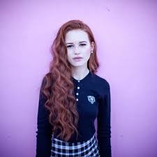 Madelaine  Petsch fotoğrafı Madelaine  Petsch fotoğrafı