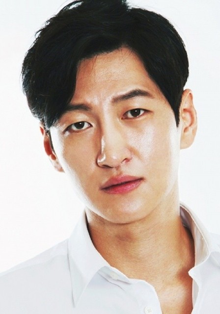 Jung Soo-kyo fotoğrafı