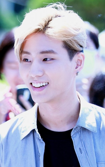 Kang Young-hyun Fotoğrafı